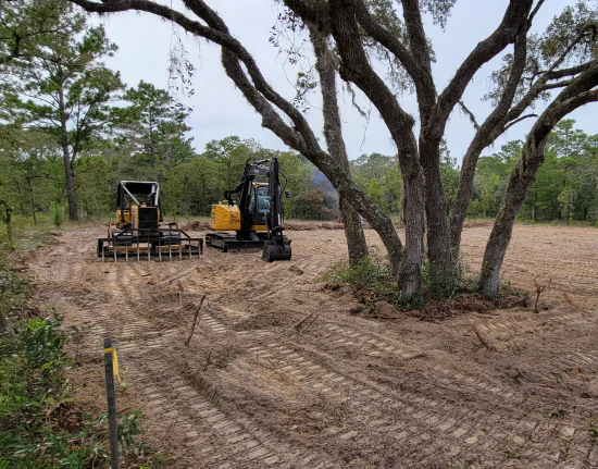 Loury's Land Services c